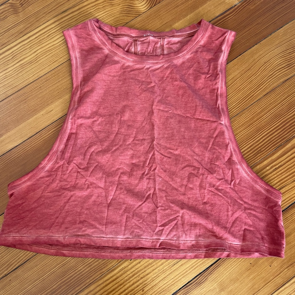 Lululemon muscle crop top tank size 4